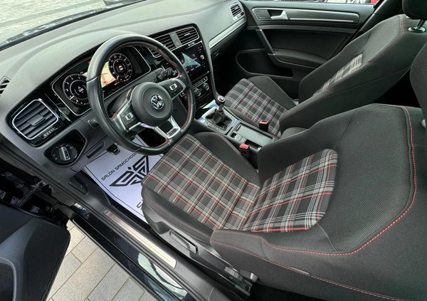 Volkswagen Golf cena 119900 przebieg: 83000, rok produkcji 2019 z Siechnice małe 781